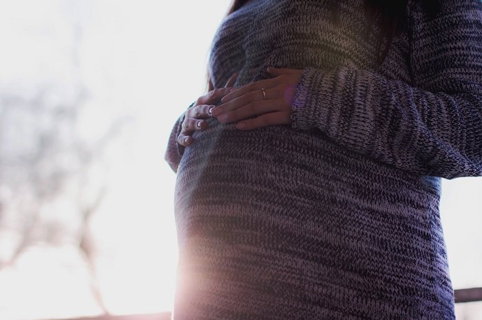 Việc người mẹ nạp đủ vitamin D khi mang thai sẽ giúp giảm nguy cơ trẻ sinh ra bị mắc bệnh tự kỷ.
