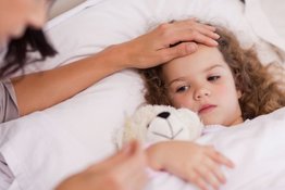 Trẻ em tuy ít khả năng mắc Covid-19 nhưng dễ trở thành “nguồn lây bệnh âm thầm”
