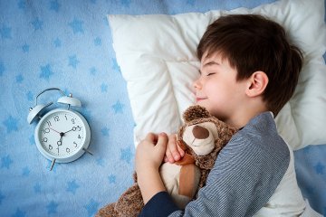 Xem tivi nhiều, trẻ ngủ ít đi