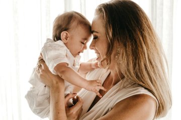 6 cách để bố mẹ giúp trẻ sơ sinh tăng cường kỹ năng ngôn ngữ