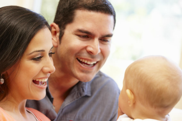 11 cách để bố mẹ giúp con phát triển kỹ năng giao tiếp