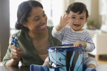 Các cách để bố mẹ giúp bé dưới 1 tuổi tập nói