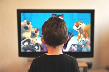 3 nguy cơ lớn khi trẻ lạm dụng các thiết bị điện tử