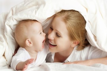 Sữa mẹ có cung cấp đủ vitamin cho trẻ không?