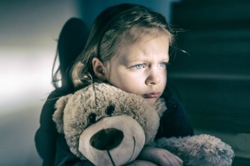 Những điều bố mẹ nên làm khi trẻ mắc bệnh tâm lý