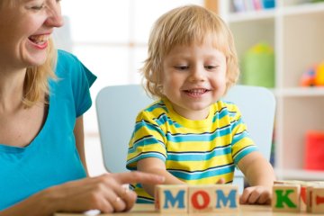 4 hoạt động hiệu quả để dạy trẻ đánh vần