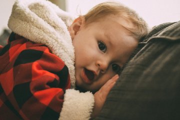 Trẻ 17 tháng tuổi đã nhận ra được “cán cân quyền lực”