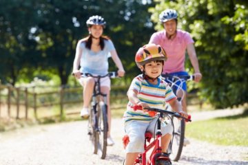 Những cách để bố mẹ xây dựng lòng tự trọng của trẻ (Phần 2)