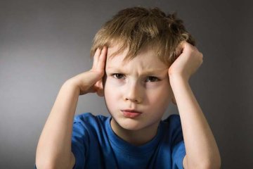  Trẻ gặp vấn đề về nghe hiểu: dấu hiệu, nguyên nhân và cách hỗ trợ