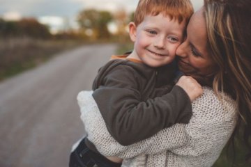 5 cách để bố mẹ xử lý khi trẻ nổi cơn cáu giận