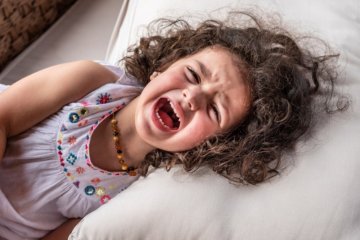 Bố mẹ cần biết gì về cơn cáu giận của trẻ?