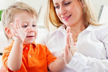 Ngôn ngữ ký hiệu: 3 câu hỏi thường gặp nhất