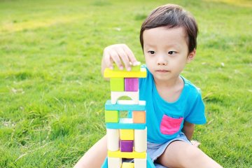 Những vấn đề liên quan đến sức khỏe của trẻ tự kỷ mà bố mẹ cần biết (Phần 1)