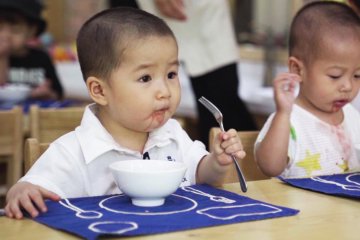 Kỹ năng bàn ăn quan trọng với bé 1-3 tuổi như thế nào | ODP FACTS