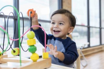 Trẻ biết nói sớm và những điều bố mẹ nên biết