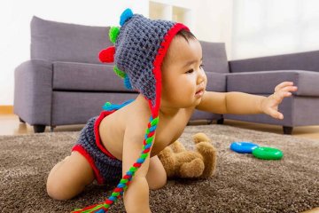 Trẻ mấy tháng biết bò? - Cách giúp trẻ bò nhanh bố mẹ nào cũng nên biết