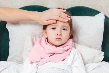 Trẻ hay bị ốm vặt và cách giúp cải thiện sức khỏe cho trẻ