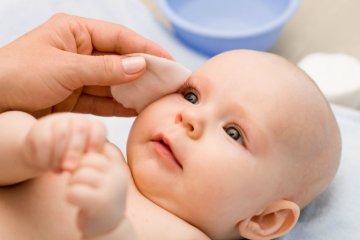 Những bệnh ngoài da thường gặp ở trẻ sơ sinh