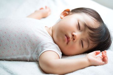 Tại sao trẻ cần ngủ trưa và cách giúp trẻ ngủ trưa hiệu quả