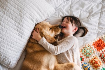 Nuôi thú cưng thế nào khi nhà có trẻ nhỏ: 7 lưu ý bố mẹ cần nắm rõ!