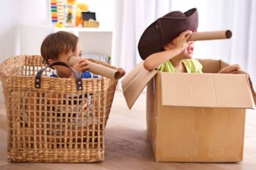 Những trò chơi tập cho bé tự tin trong 2 năm đầu đời