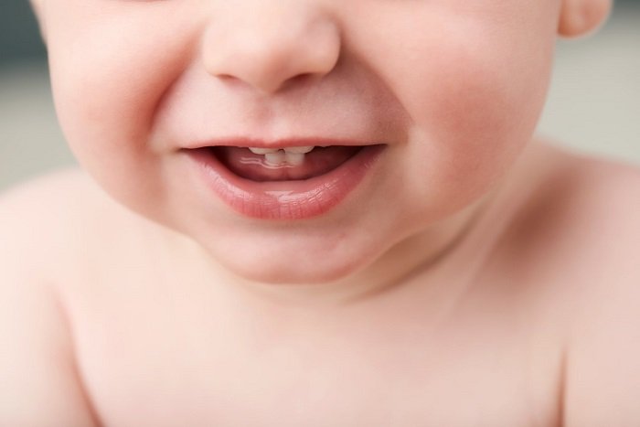 Quá trình mọc răng của trẻ sơ sinh.